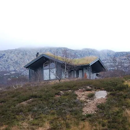 Flott Pa Smolasen Tjorhom Holiday home *